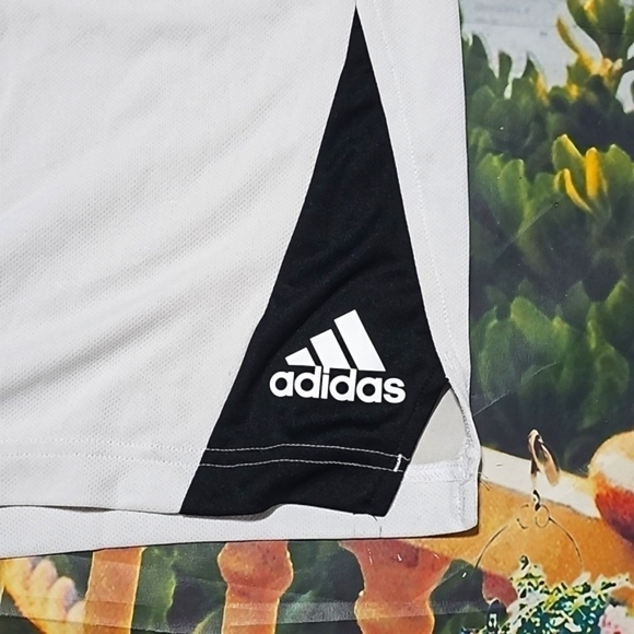 Adidas Basketball Shorts‎ Size XXL NWT - Picture 2 of 5